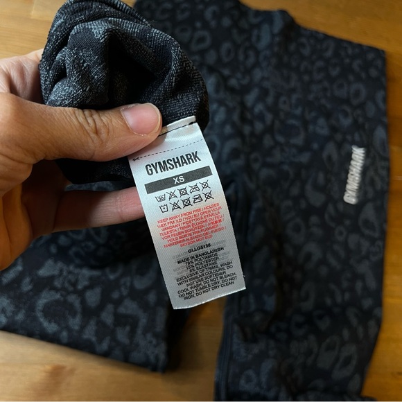 Gymshark | Adapt Animal Print Leggings Black XS - Picture 4 of 9